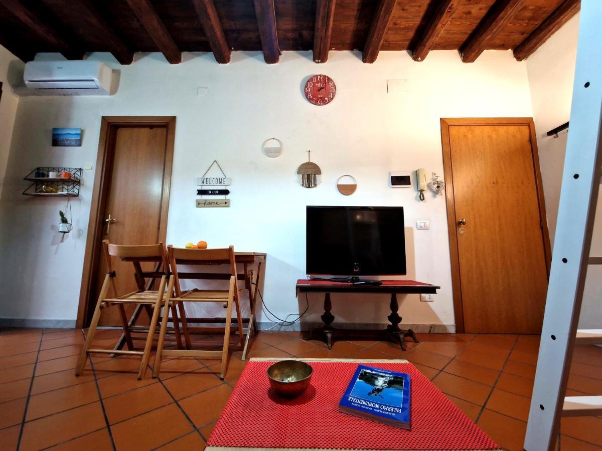 Old Town Loft - Palermo Apartment Екстериор снимка